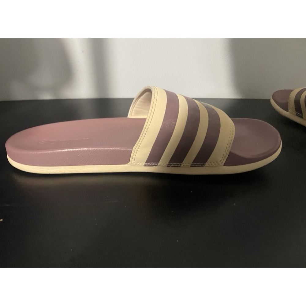 Adidas Women's Cushioning Adilette Comfort Slides Sandals Purple Size 8 - Picture 3 of 8